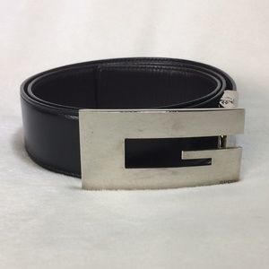 *SOLD*. Gucci 1990’s Reversible Belt